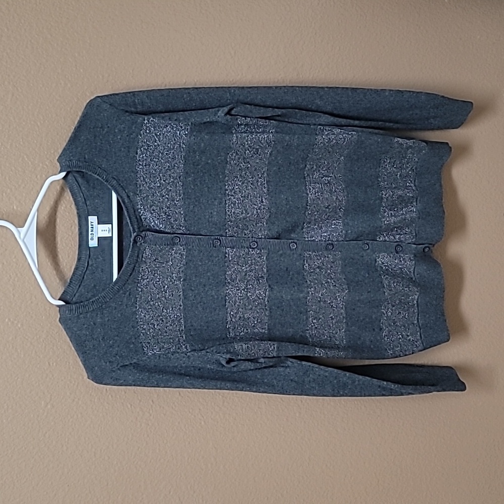 Old Navy Silver and Gray Cardigan Sweater 🩶